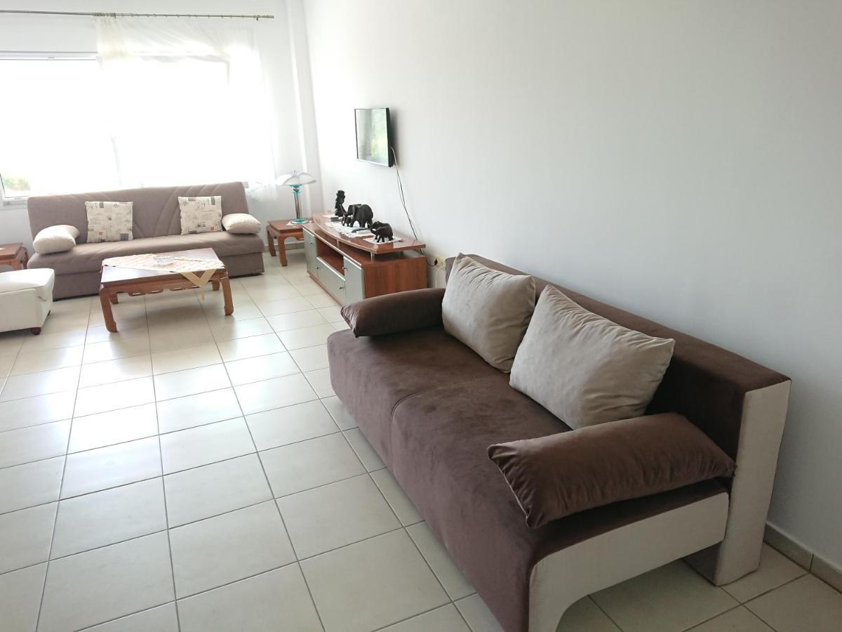Apartment Ithakis Nea Iraklitsa Buitenkant foto