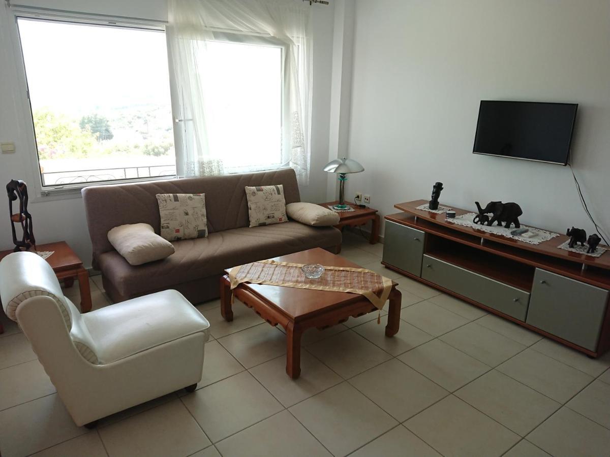 Apartment Ithakis Nea Iraklitsa Buitenkant foto